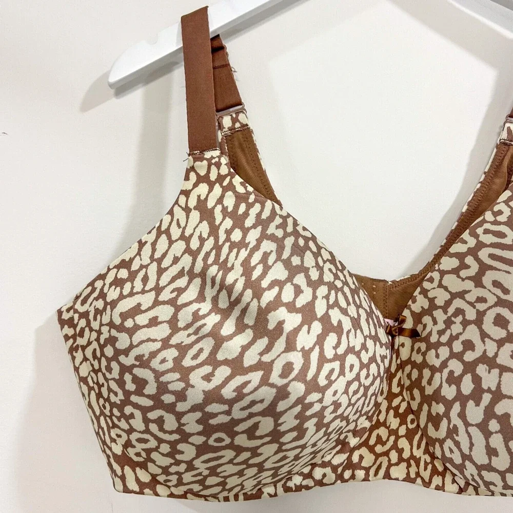 Comfort Choice Women's 46DD Back Smoothing Wireless T-Shirt Bra Animal Print - Picture 3 of 9